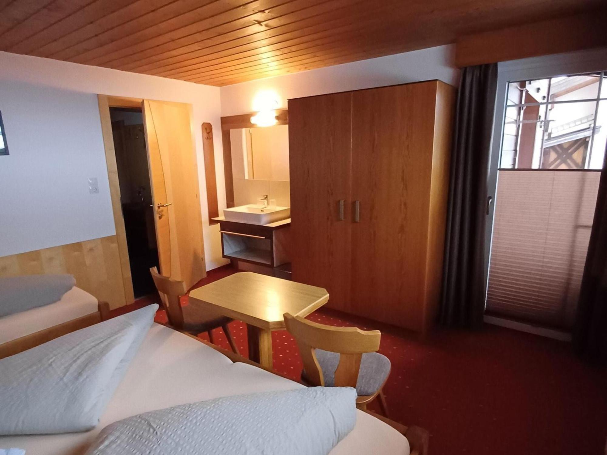 Modern Apartment In Langenfeld Near Ski Area Экстерьер фото