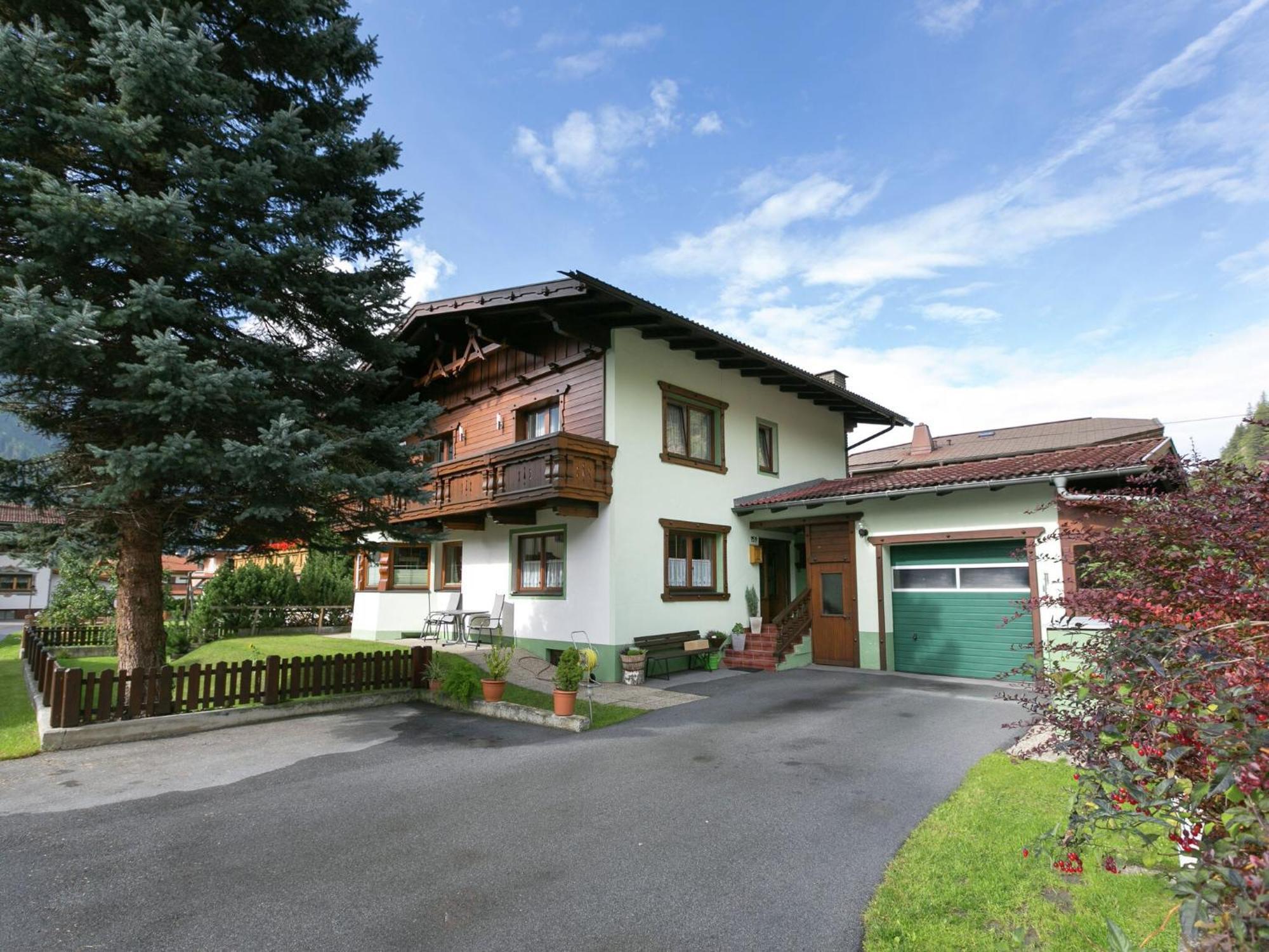 Modern Apartment In Langenfeld Near Ski Area Экстерьер фото